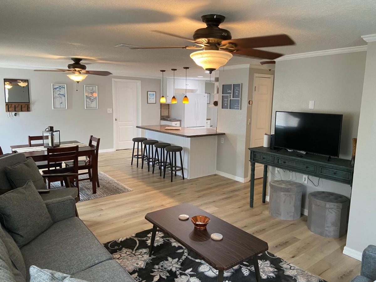 Gorgeous Seaside Seashell Cottage! 哈得逊 外观 照片