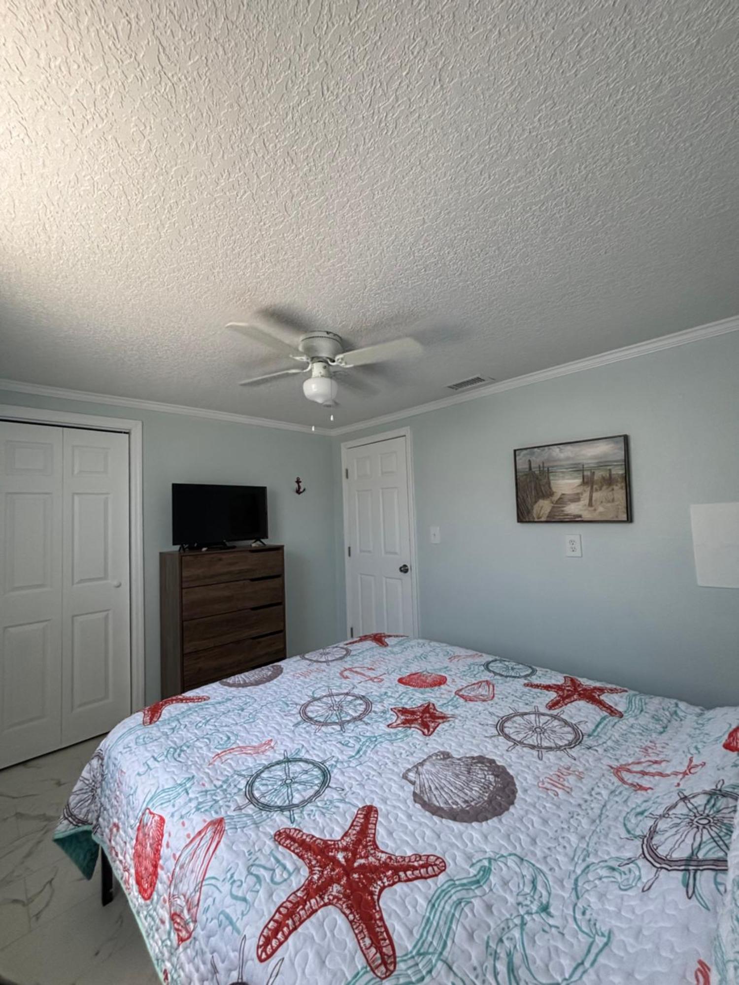 Gorgeous Seaside Seashell Cottage! 哈得逊 外观 照片